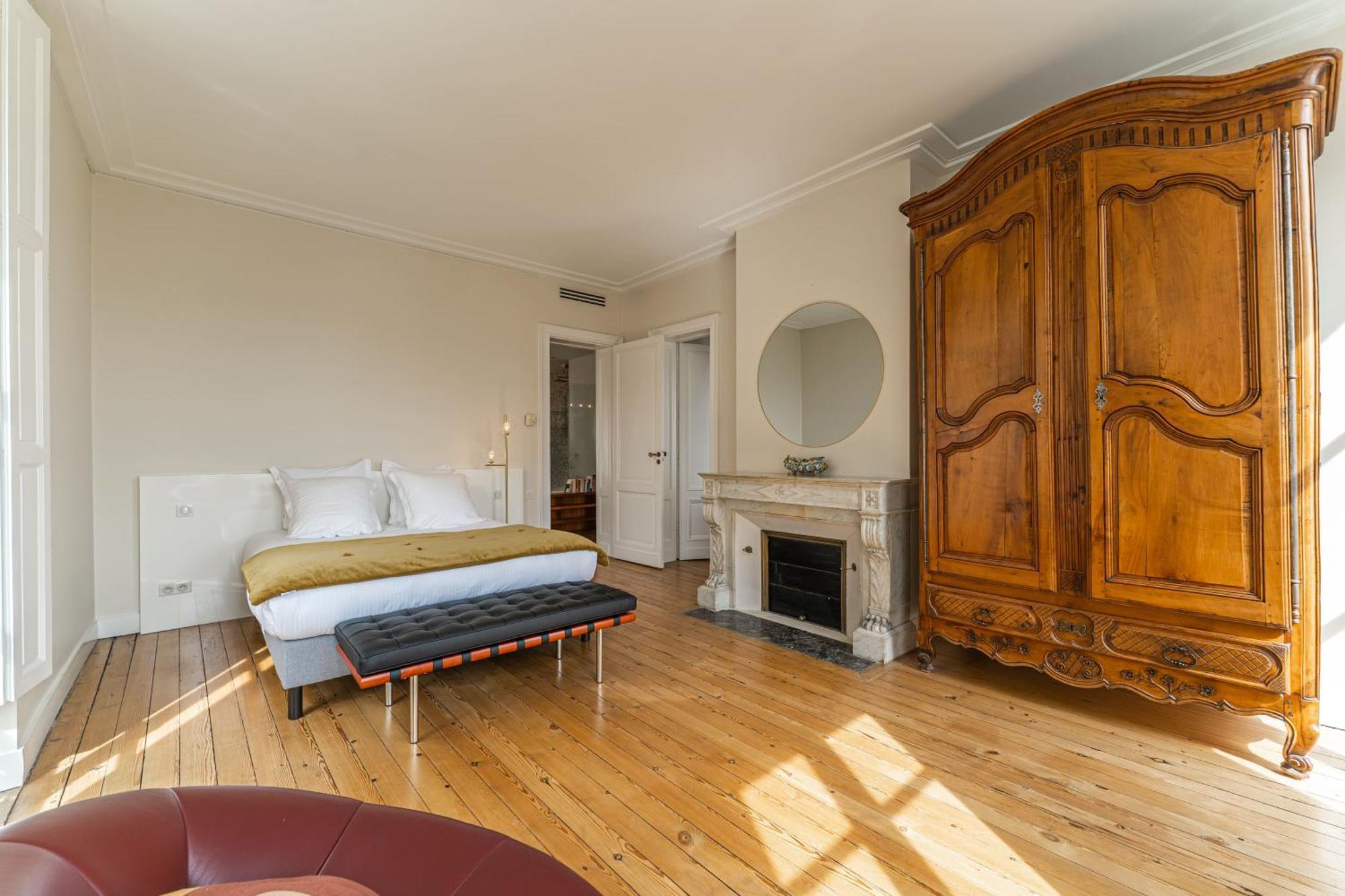 Appartement Luxe Avec Climatisation Parking Vue Exeptionnelle Bordeaux Exteriör bild